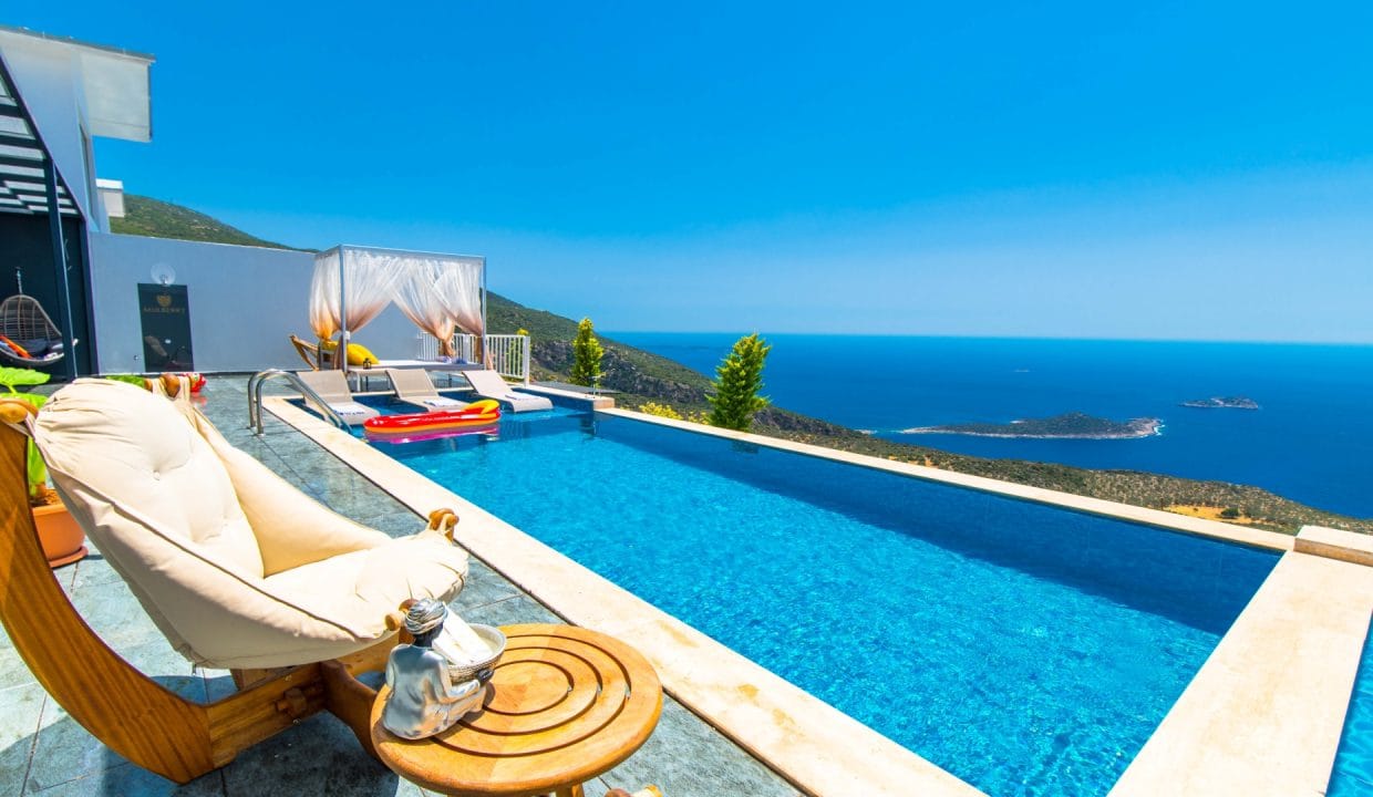 Villa Mulberry 1.3.