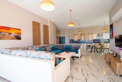Villa Silver 12