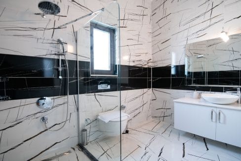 Villa Silver 18
