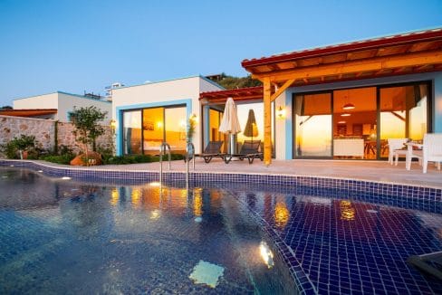 Villa Silver 25