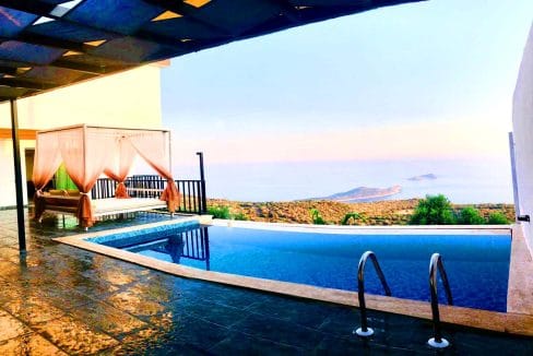 Villa Mulberry 10.2.