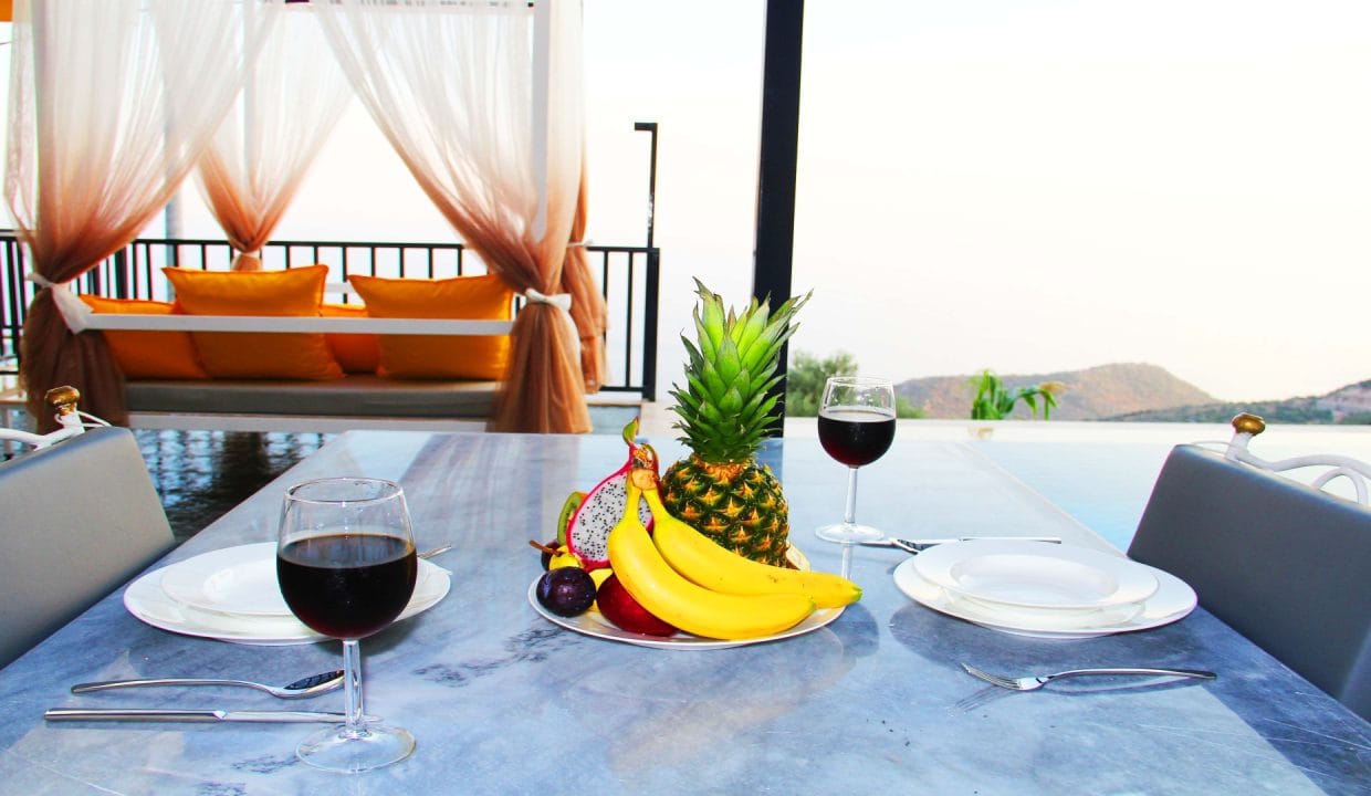 Villa Mulberry 10.7.