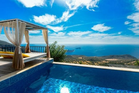 Villa Mulberry 4.1.