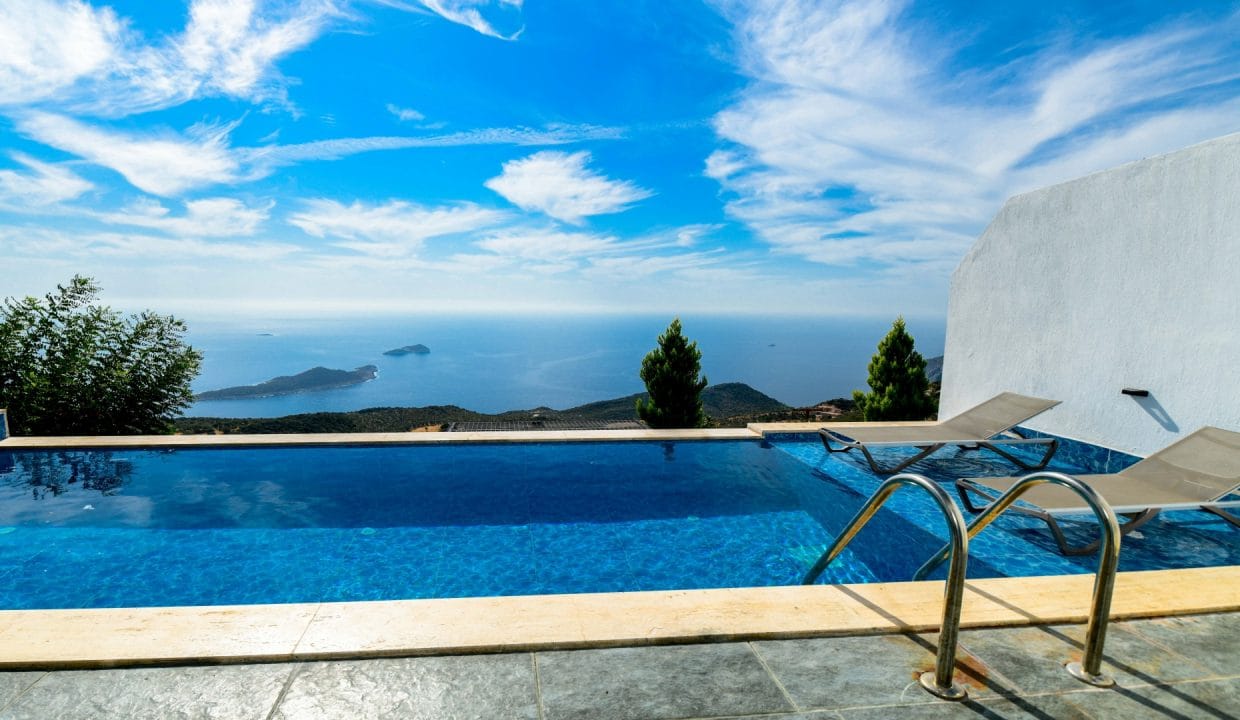 Villa Mulberry 4.2.
