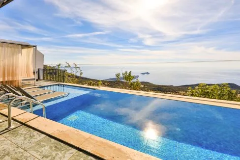 Villa Mulberry 5.1.