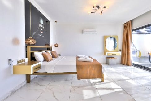 Villa Mulberry 5.12.