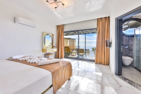 Villa Mulberry 5.14.