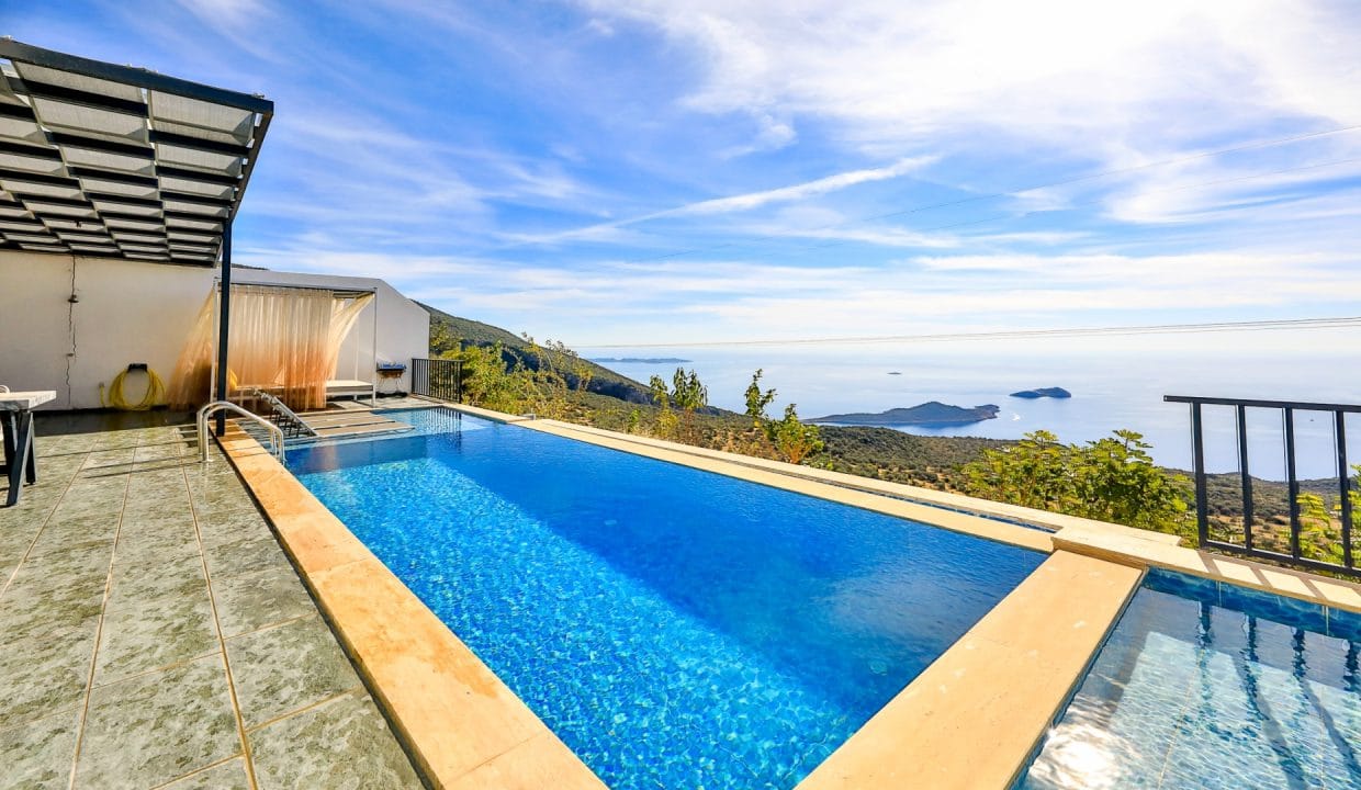 Villa Mulberry 5.3.