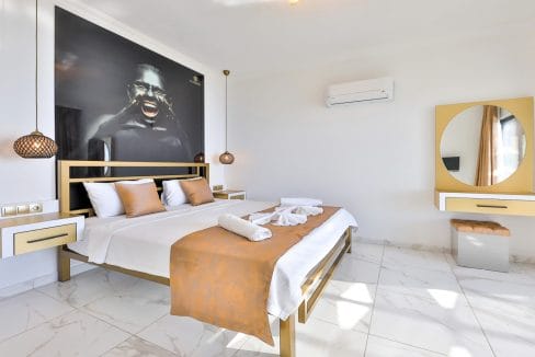 Villa Mulberry 7.16.