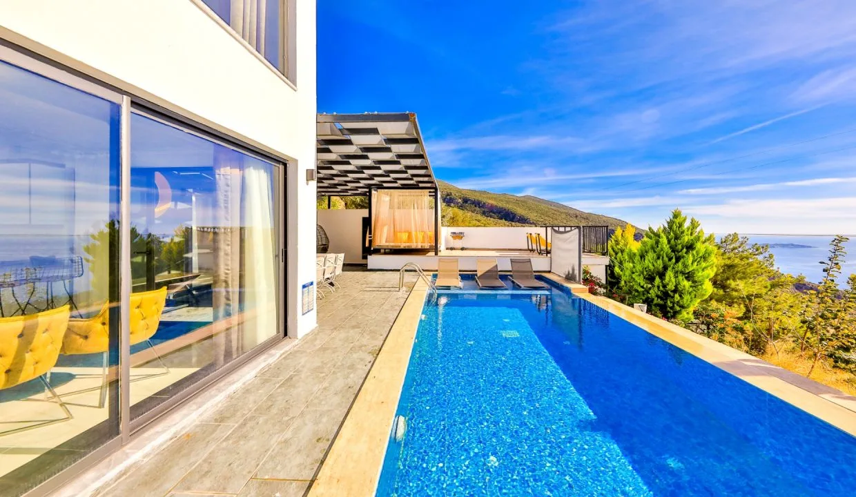 Villa Mulberry 7.2.
