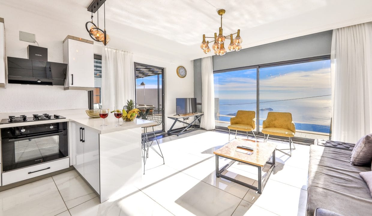 Villa Mulberry 8.22.