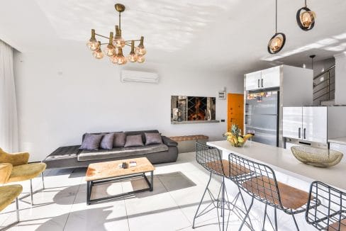 Villa Mulberry 8.23.