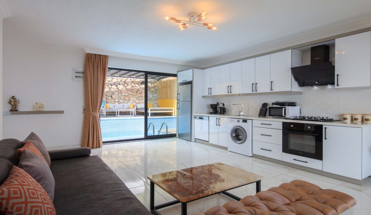 Villa Mulberry 9.11.