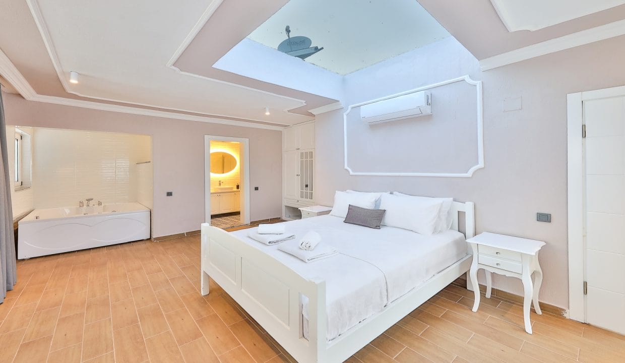 Villa Olive Garden 18